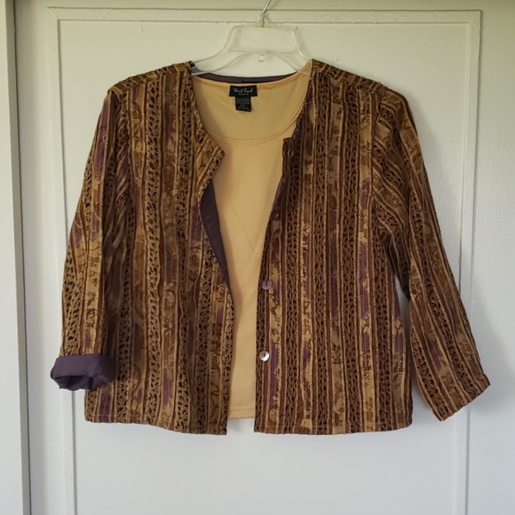 Top - Picture 2 of 2